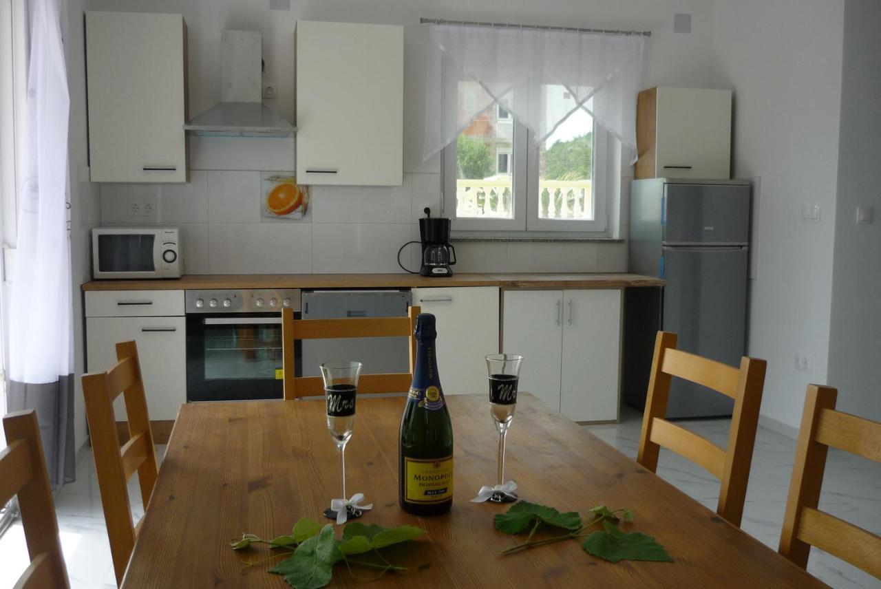 Apartment Seline 9 Nur 200 M Bis Zum Strand Eksteriør billede
